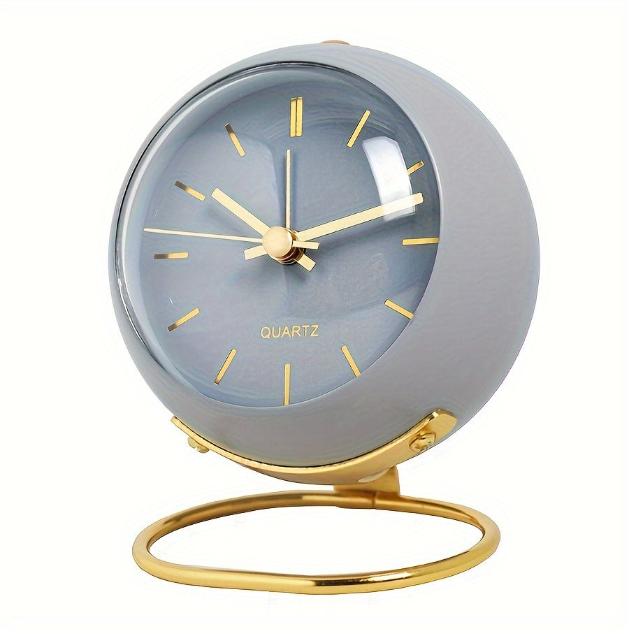EleganceTime - Luxurious Quartz Alarm Clock in Metal Design