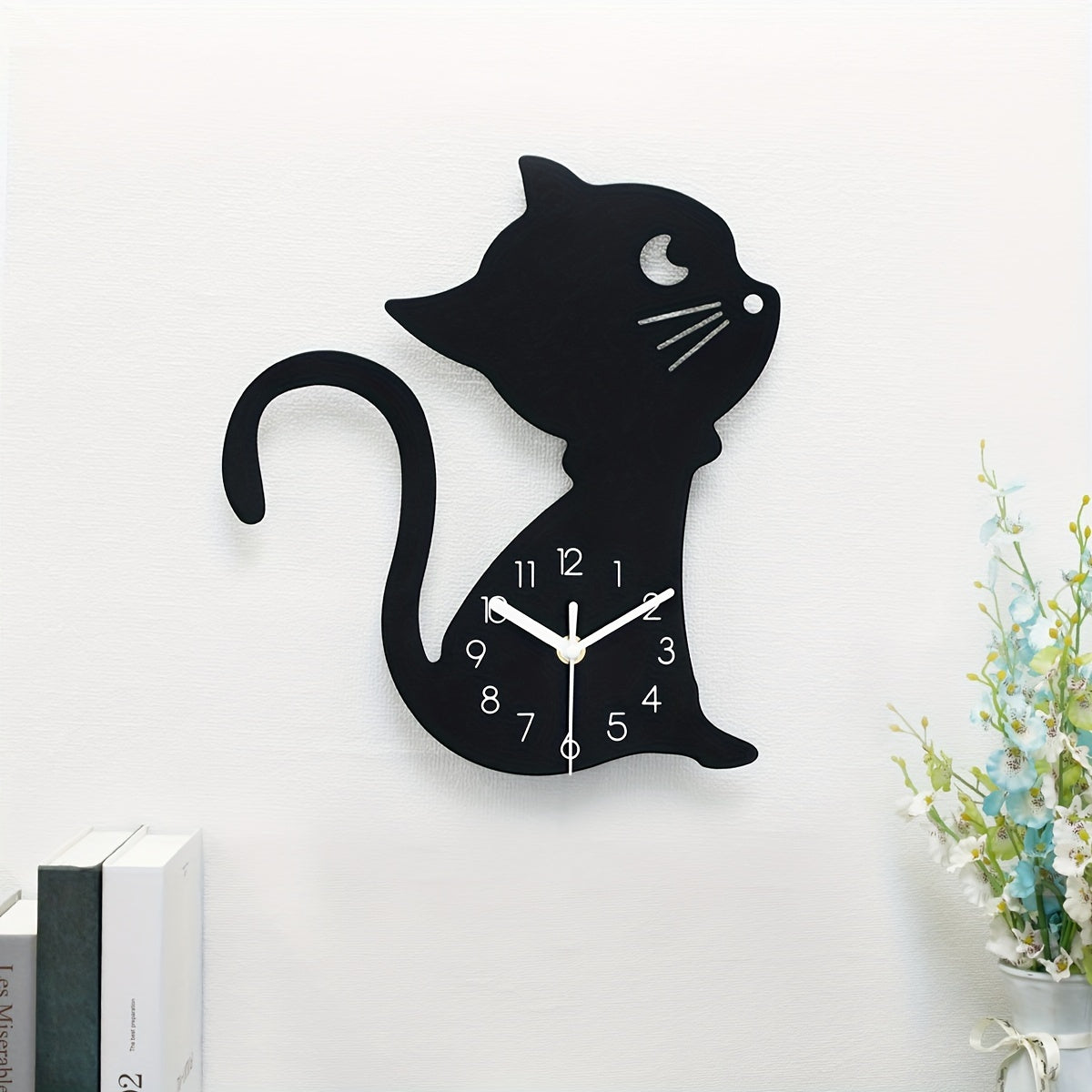 ModernPaws – Unique Cat Wall Clock for Interior Design