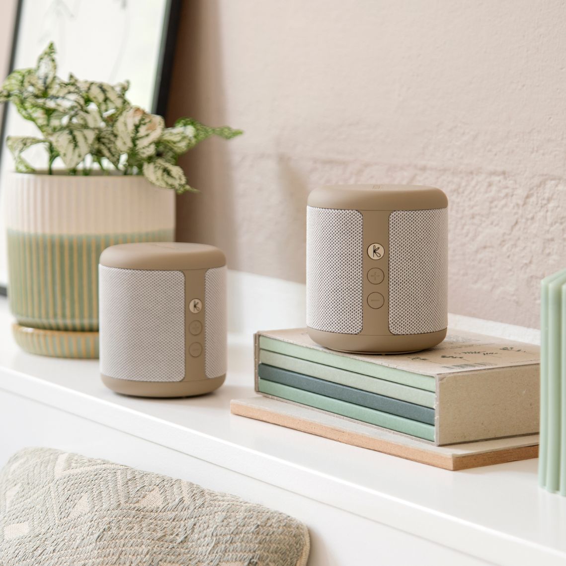 SoundWave – Portable Bluetooth Speaker with Powerful Sound