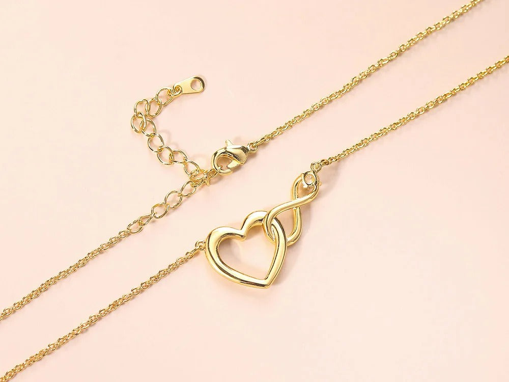 HeartBond Necklace – Timeless Jewelry of Connected Love