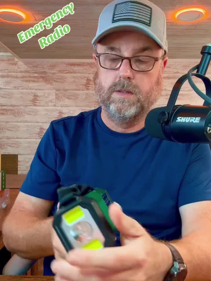 SurvivorPower - Durable Emergency Radio with Multiple Functions