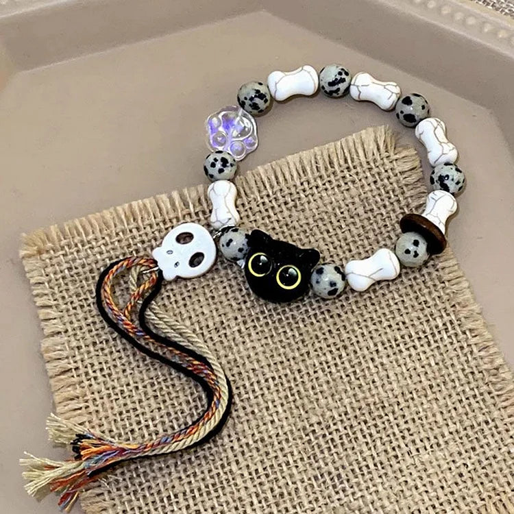 Selina's lovely skull bracelet by Katjes