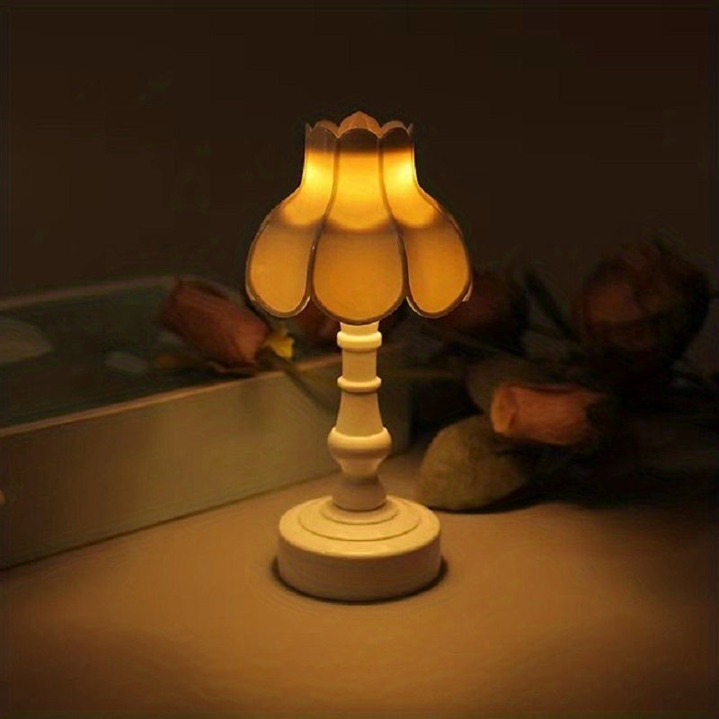 LumiDeco - Retro LED Mini Table Lamp for the Home