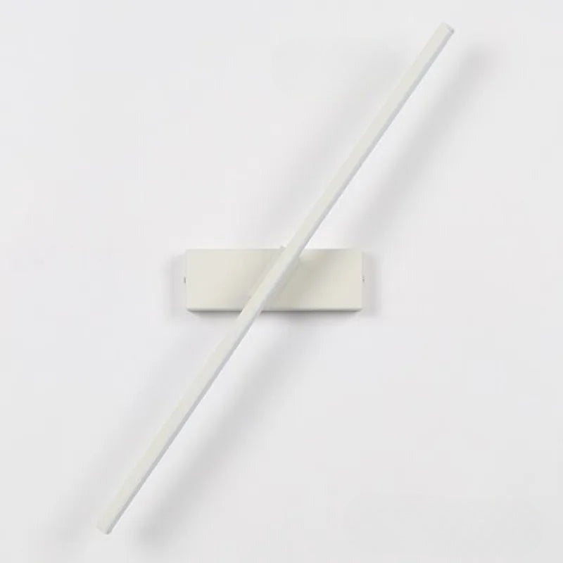 LuxeGlow Wall Lamp - Elegant Wall Lamp with Flexible Lighting for Modern Interiors