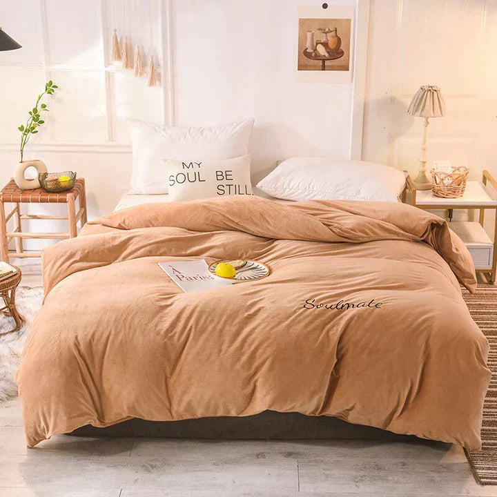 VeloursNacht – Luxurious Bed Linen for Ultimate Comfort