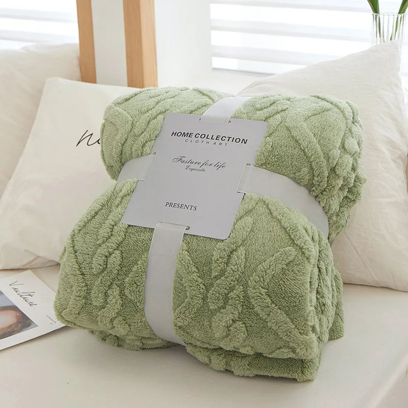 CozyLuxe - Luxurious Lambswool Blanket for Bedroom