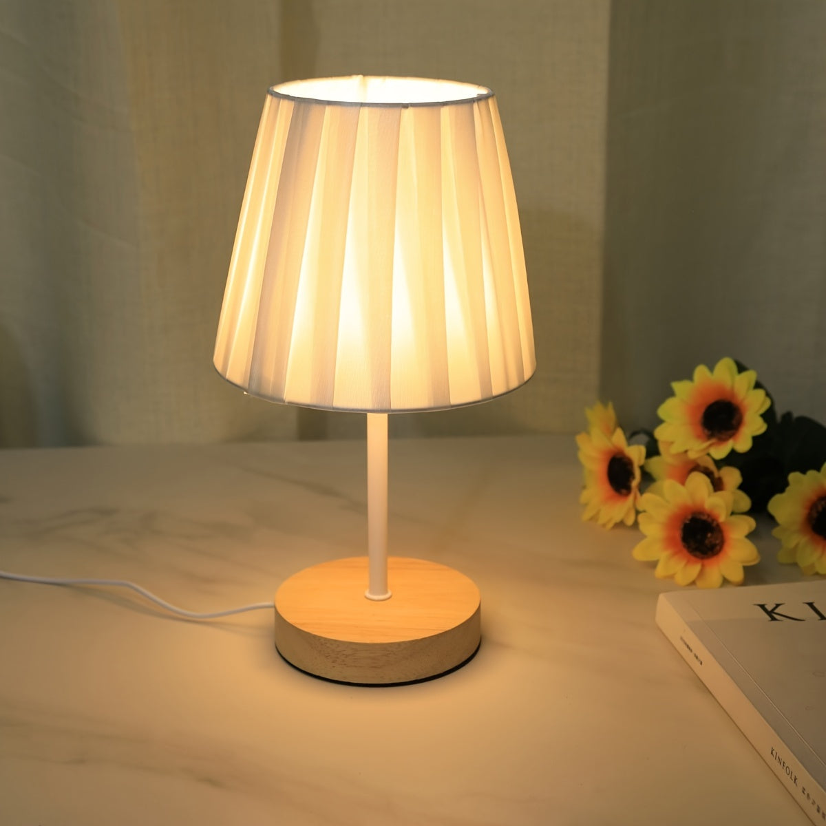 NordicLume - Elegant Wooden Table Lamp with USB