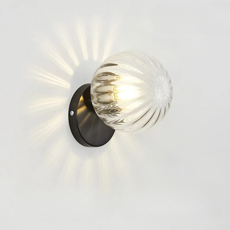 GleamGold - Lyxig Guldig Vägglampa med Glas
