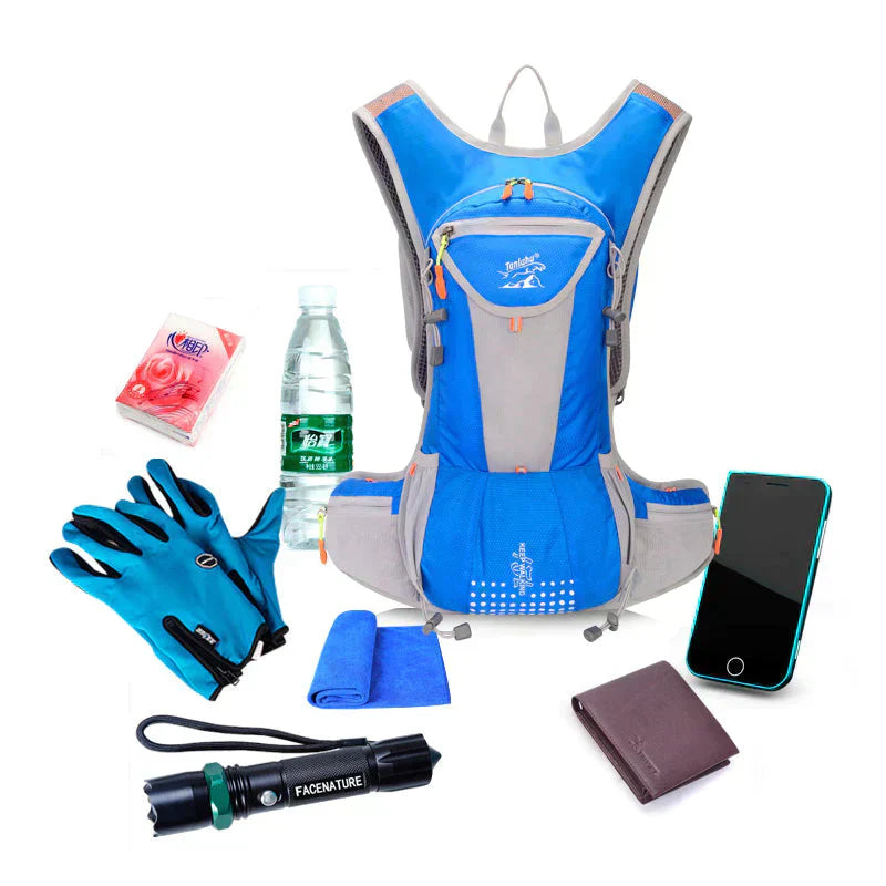 AquaPack - Stylish Waterproof Backpack with Water Reservoir