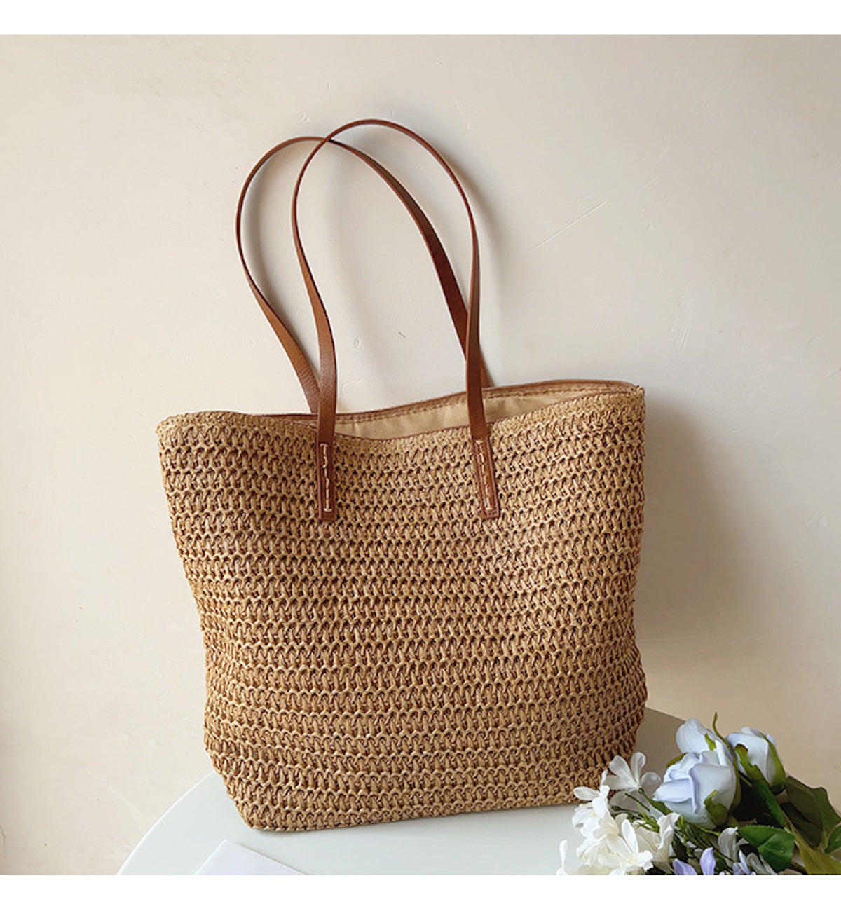 SummerBreeze Tote - Stylish basket bag with leather handle