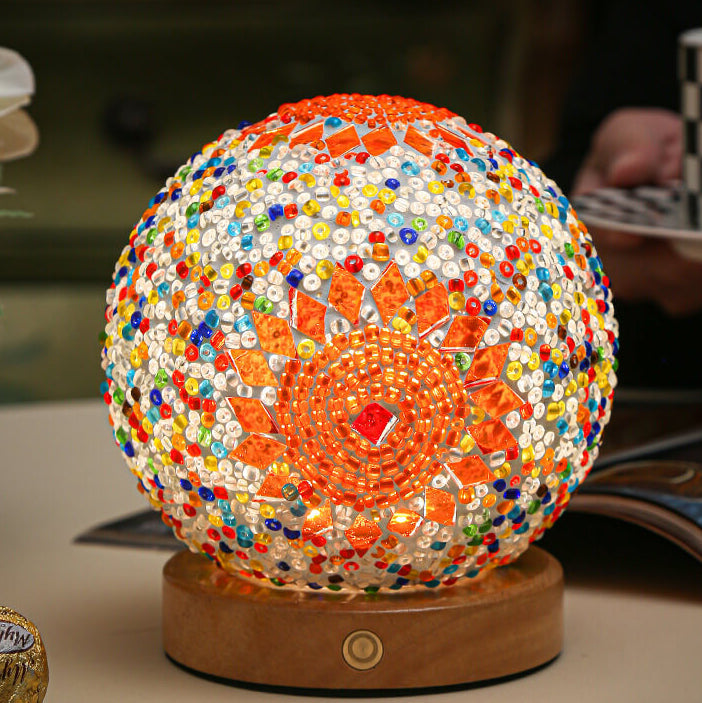 BohoGlow – Atmospheric Lamp in Wood and Glass