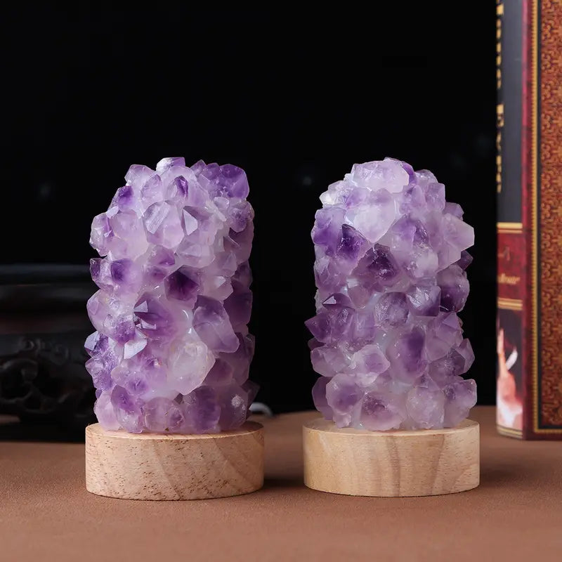 Stilren Amethystlampa - Lugnande Ljus och Energi