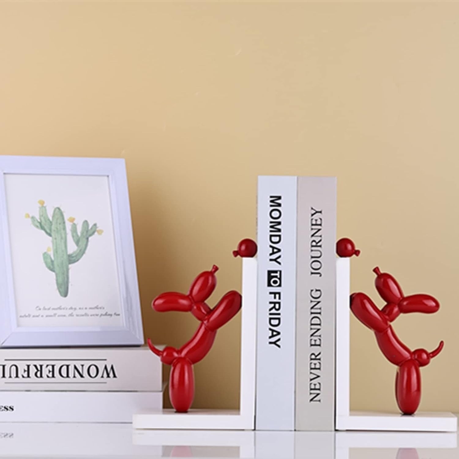 Balloon Dog - Playful Bookends for Creative Interiors