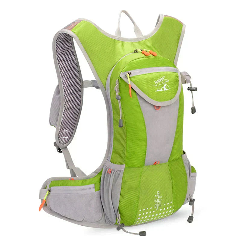 AquaPack - Stylish Waterproof Backpack with Water Reservoir