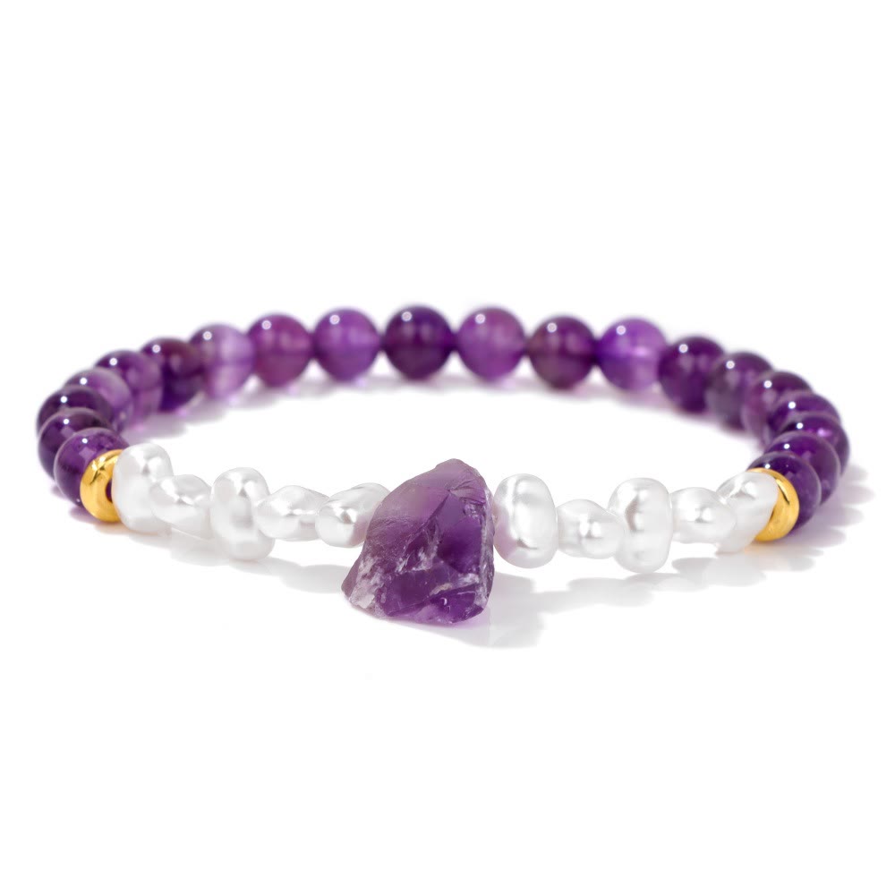 Eline's Captivating Natural Crystal Bracelet