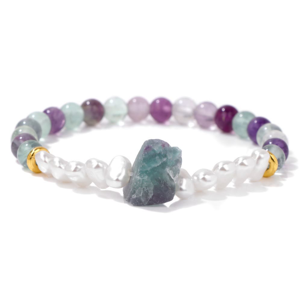 Eline's Captivating Natural Crystal Bracelet