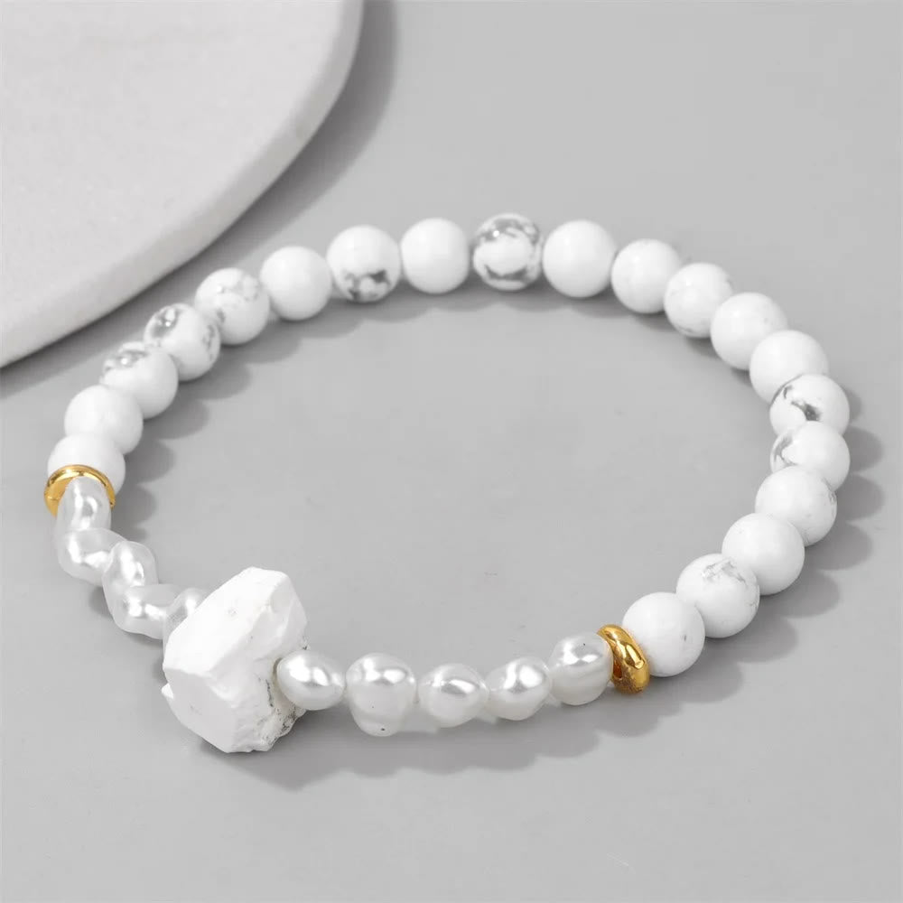Eline's Captivating Natural Crystal Bracelet