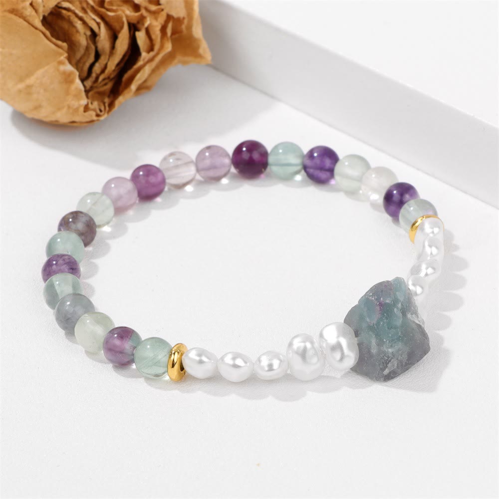Eline's Captivating Natural Crystal Bracelet