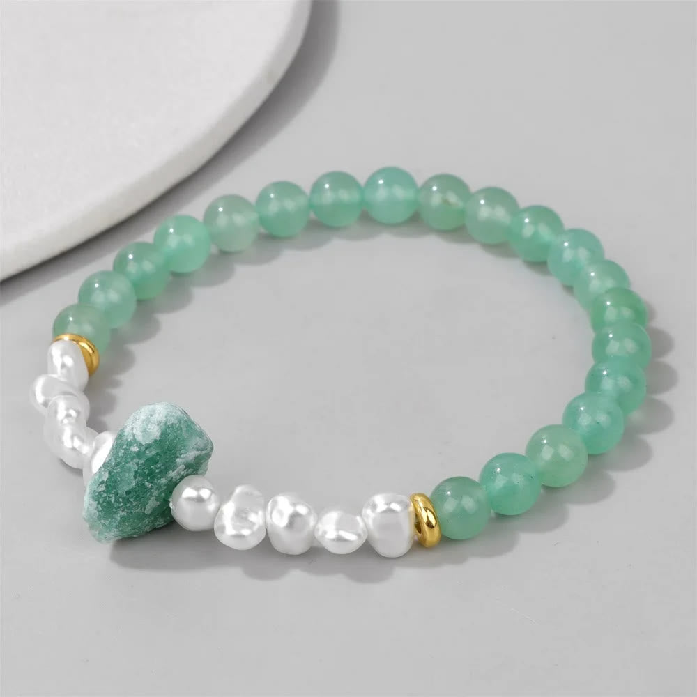 Eline's Captivating Natural Crystal Bracelet