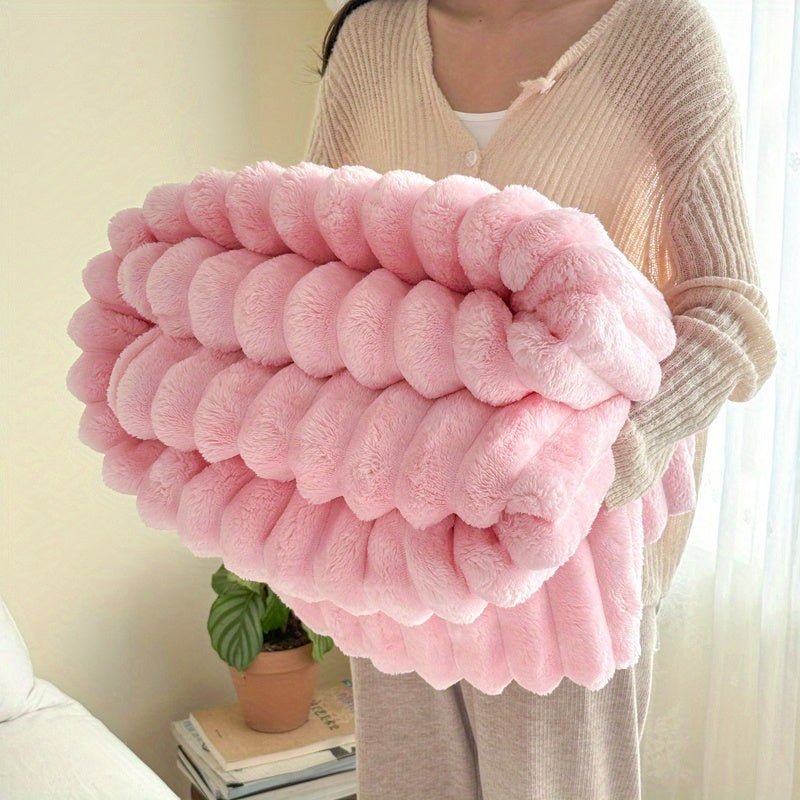 FlannelEase – Soft and Lightweight Blanket for Every Moment