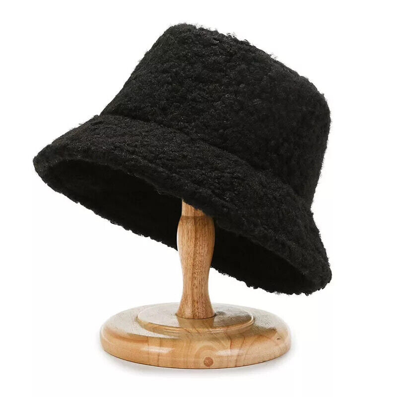 CozySheep Hat - Warm Teddy Bucket for Winter Days