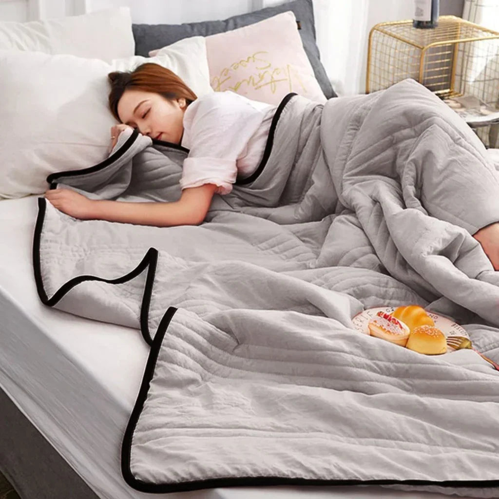 CoolBreeze – Soothing and Cooling Summer Throw