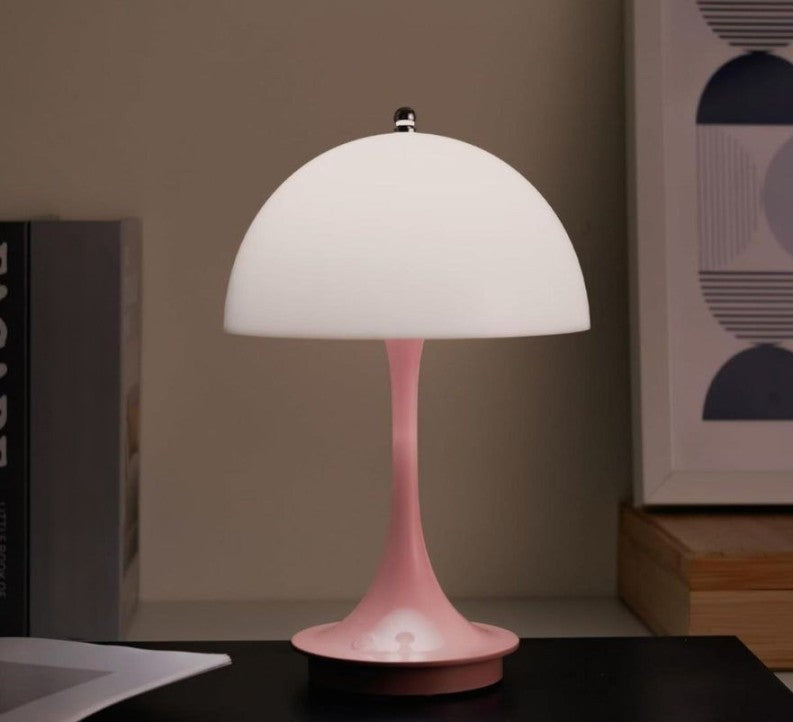 LumièreRose - Charming Retro Table Lamp with Dimmable LED