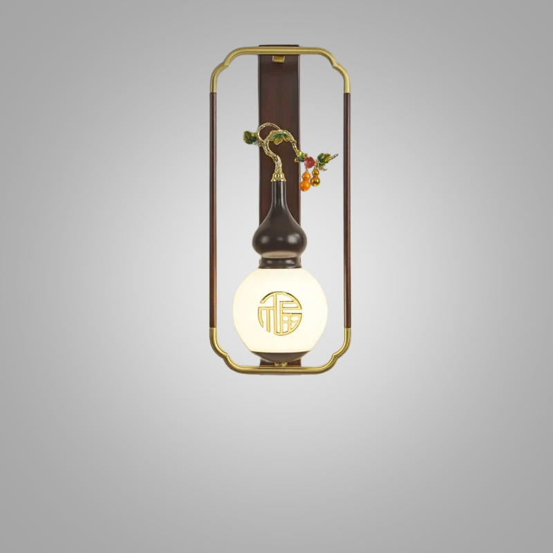 BrassGlow Wall Lamp - Elegant Brass Wall Lighting
