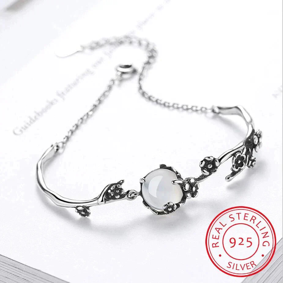 MoonGleam Bracelet - Elegant Silver Bracelet for All Occasions