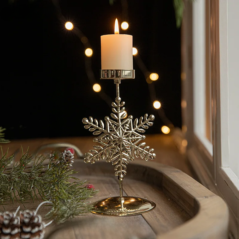 StarGlow Candle Holder - Elegant Golden Decoration for Holidays