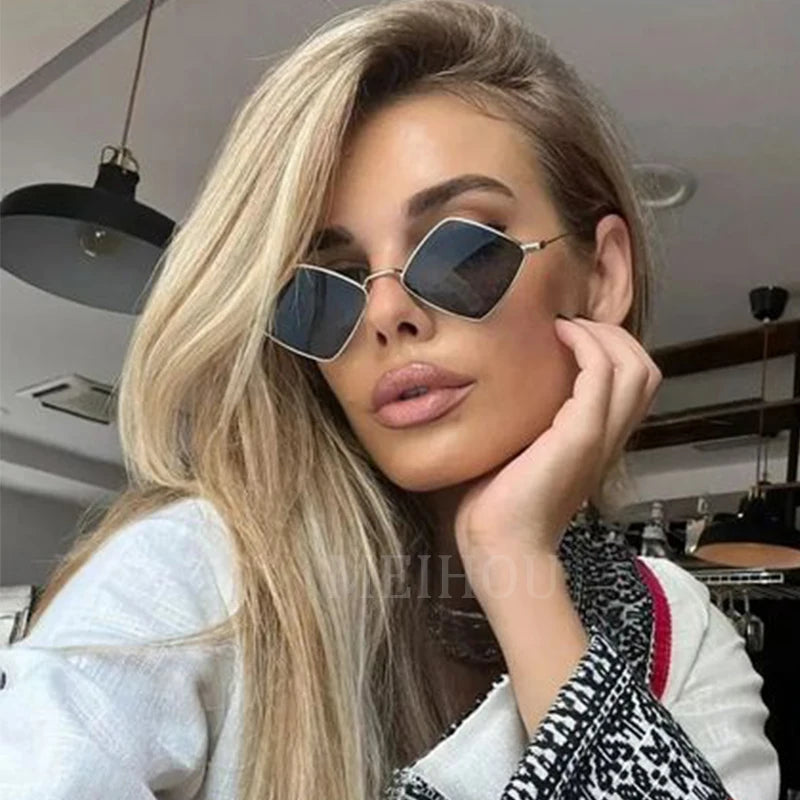 MayaVision - Retro Diamond Sunglasses