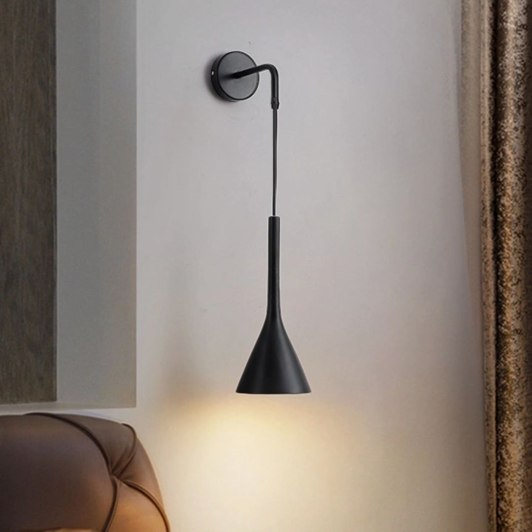 OrchidGlow Wall Lamp – Scandinavian Design for Elegant Lighting