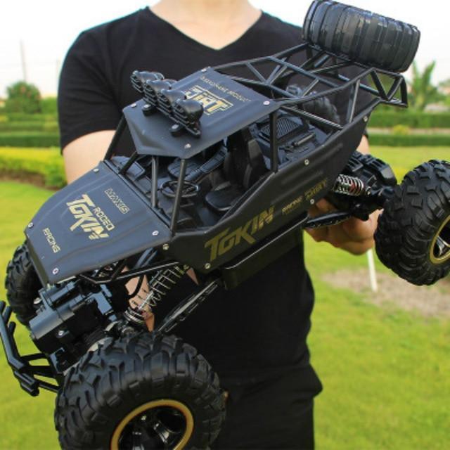 BeastRider Truck - Powerful RC Monster Truck for All Terrain 
