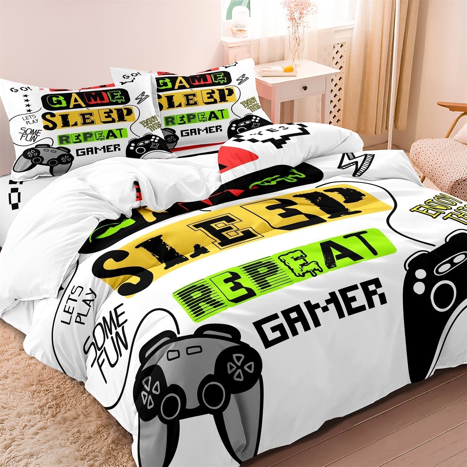 GameDreamer: Luxe Bedding for Adventurous Bedrooms