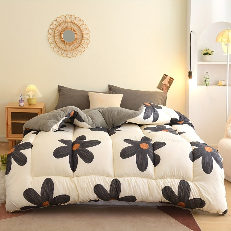 Luxe All-Year Down Duvet Insert with Geometric Patterns
