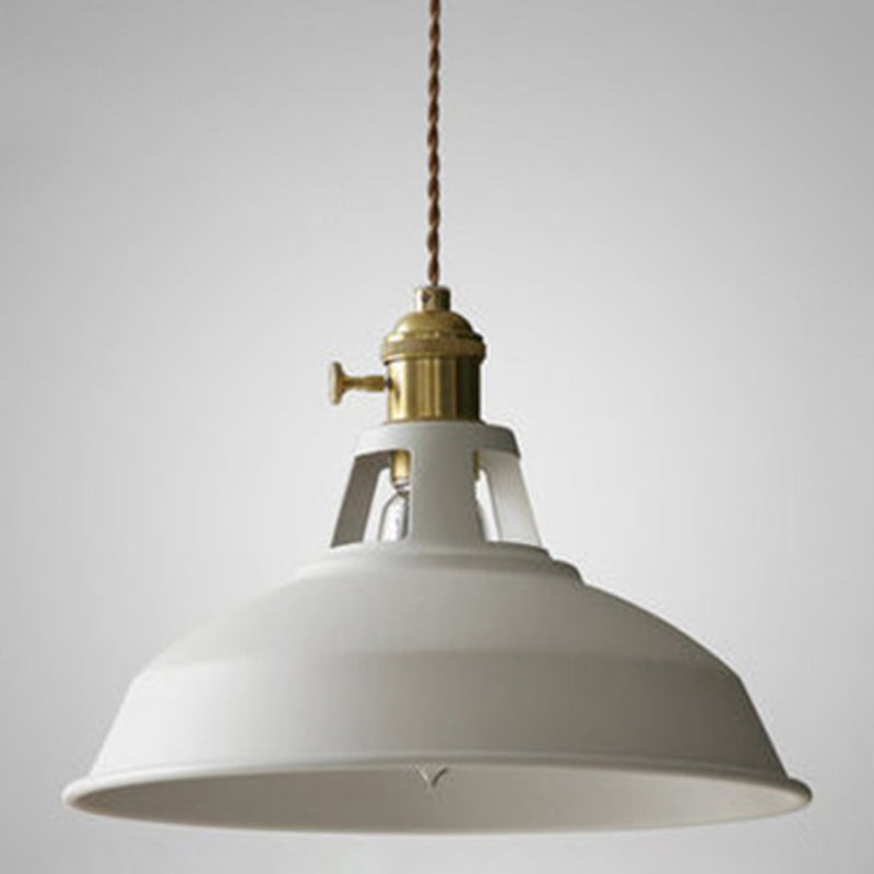 VintageGlow – Retro Hanging Lamp for an Atmospheric Venue