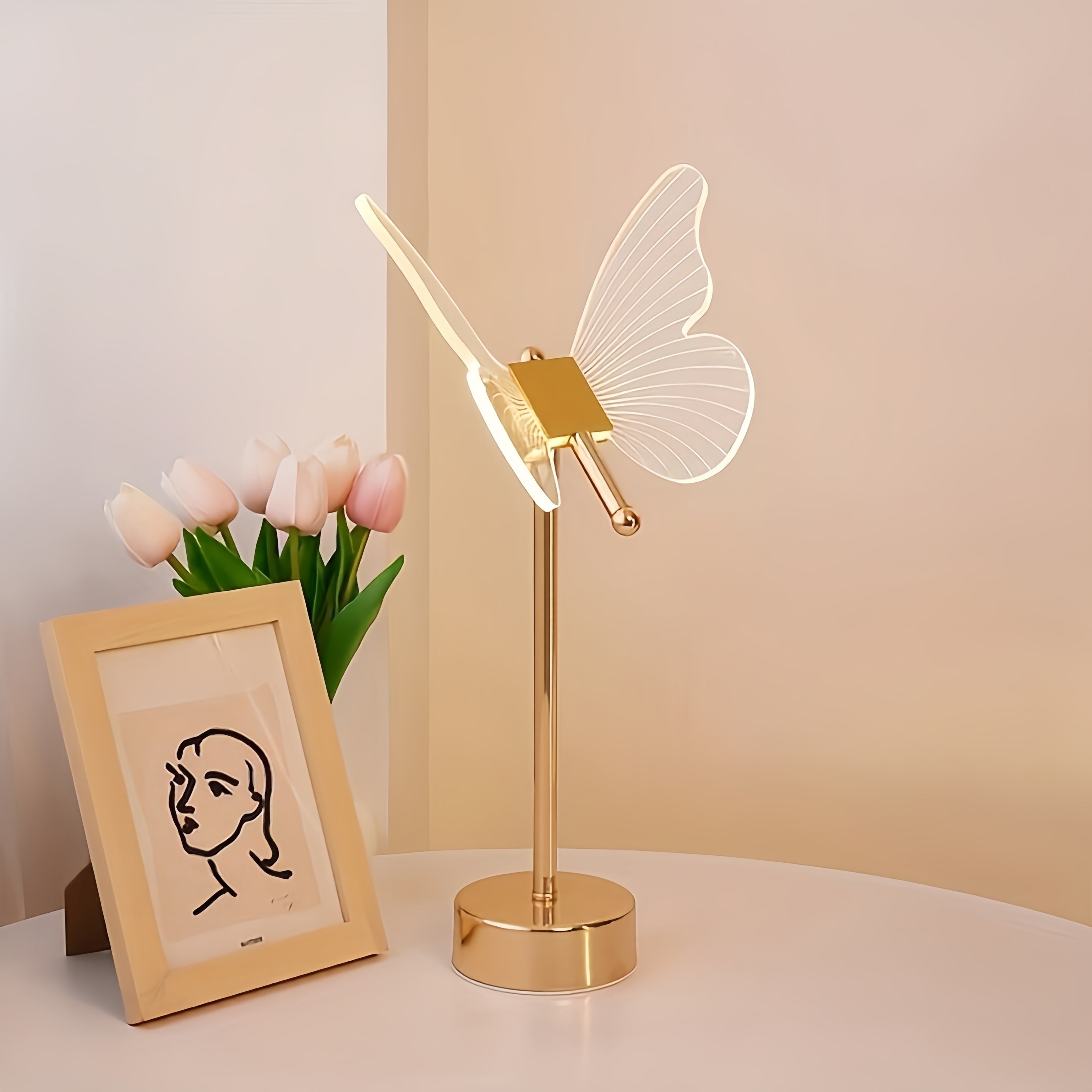 LumiButterfly – Artistic USB Butterfly Lamp for the Night