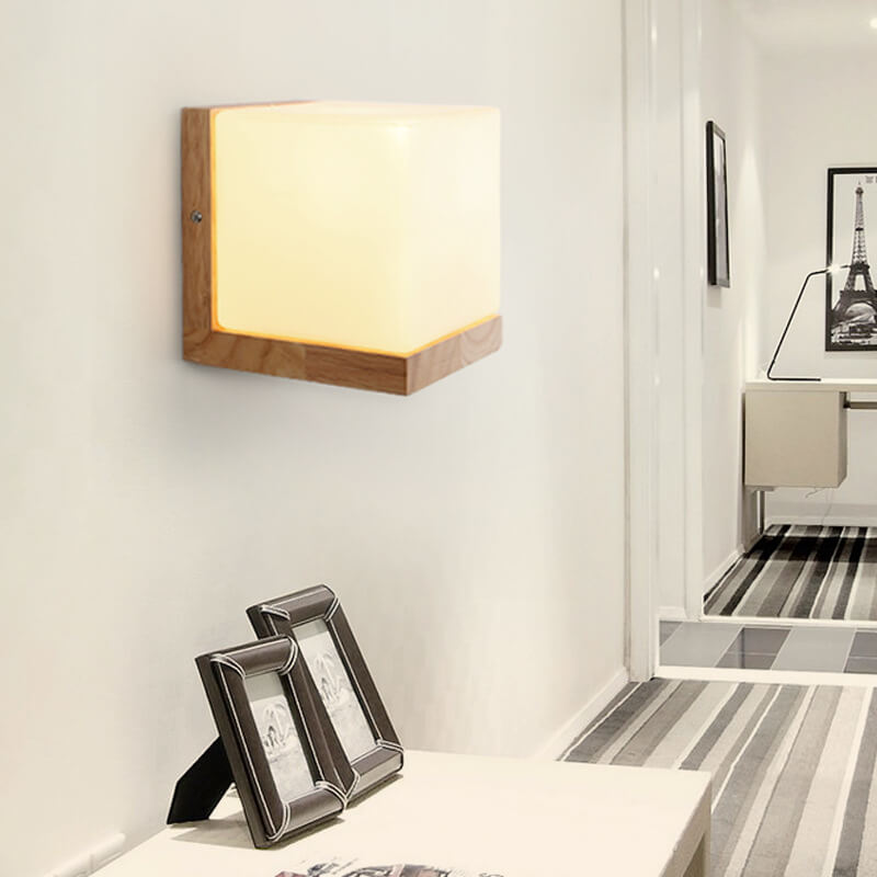 EcoChic Kubus Vägglampa – Hållbar & Modern Design