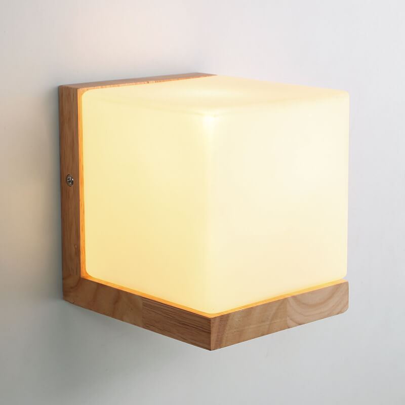 EcoChic Kubus Vägglampa – Hållbar & Modern Design
