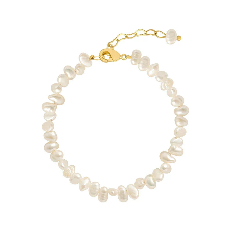 Elegant Freshwater Pearl Bracelet | Captivating White Pearls!