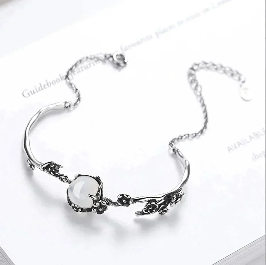 MoonGleam Bracelet - Elegant Silver Bracelet for All Occasions