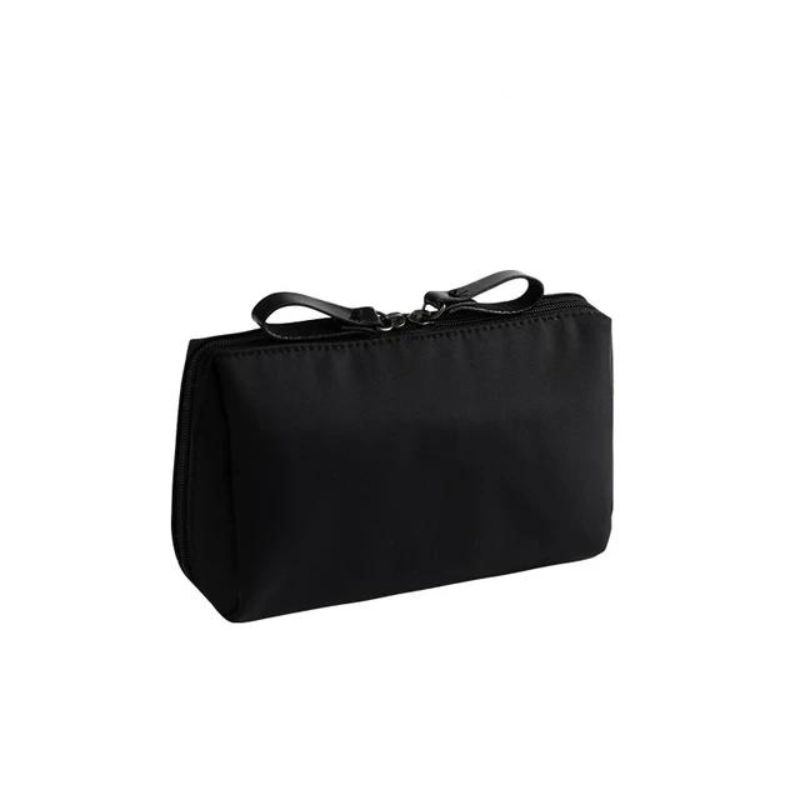 TravelOrganizer – Luxurious Travel Case for Efficient Storage