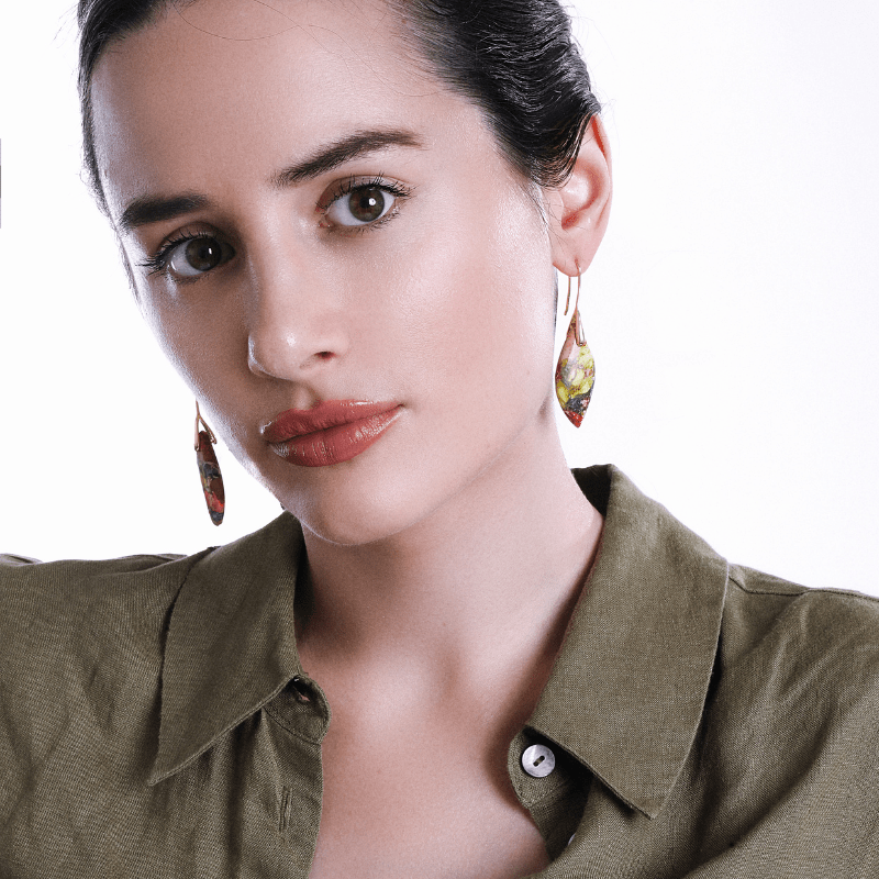 Amaris Earrings - Elegant Drop-Shaped Earrings