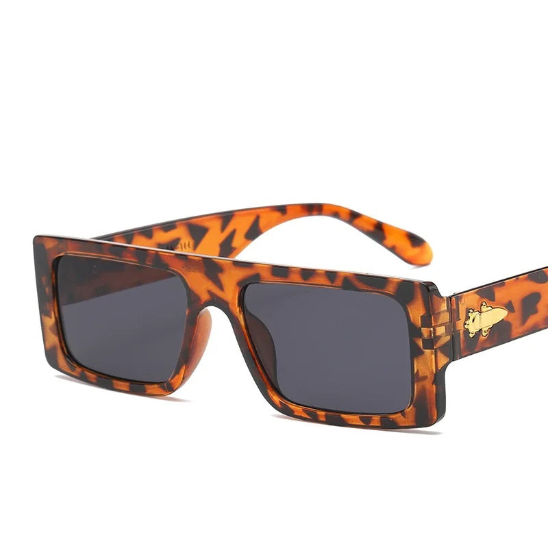 Casper Shades – Sleek and Luxurious Sunglasses