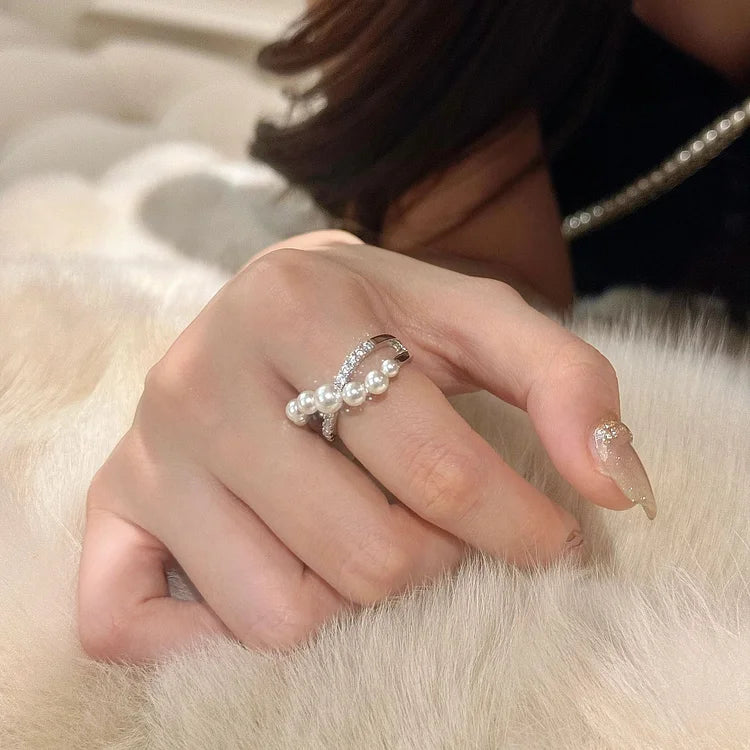 Elegant Adjustable Vintage Ring with Sparkling Zirconia and Beautiful Pearl - Isadora