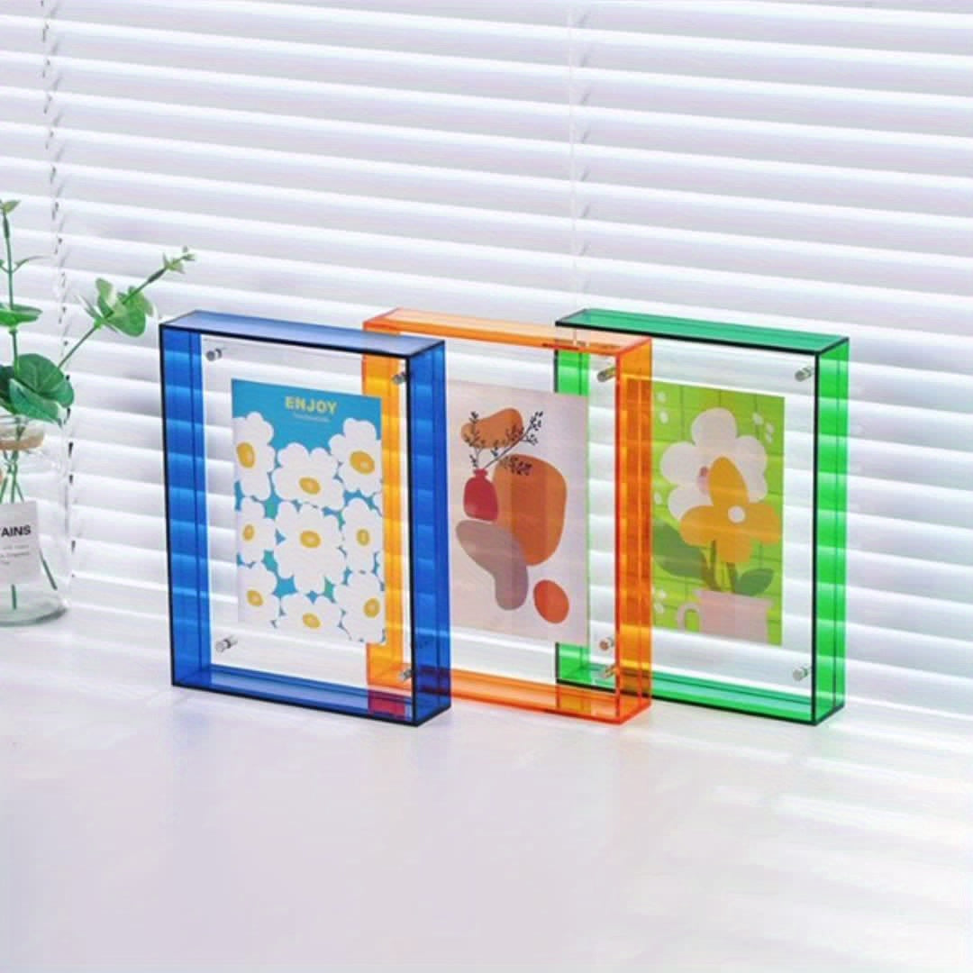 ChicFrame – Luxurious Acrylic Photo Frame for Your Pictures