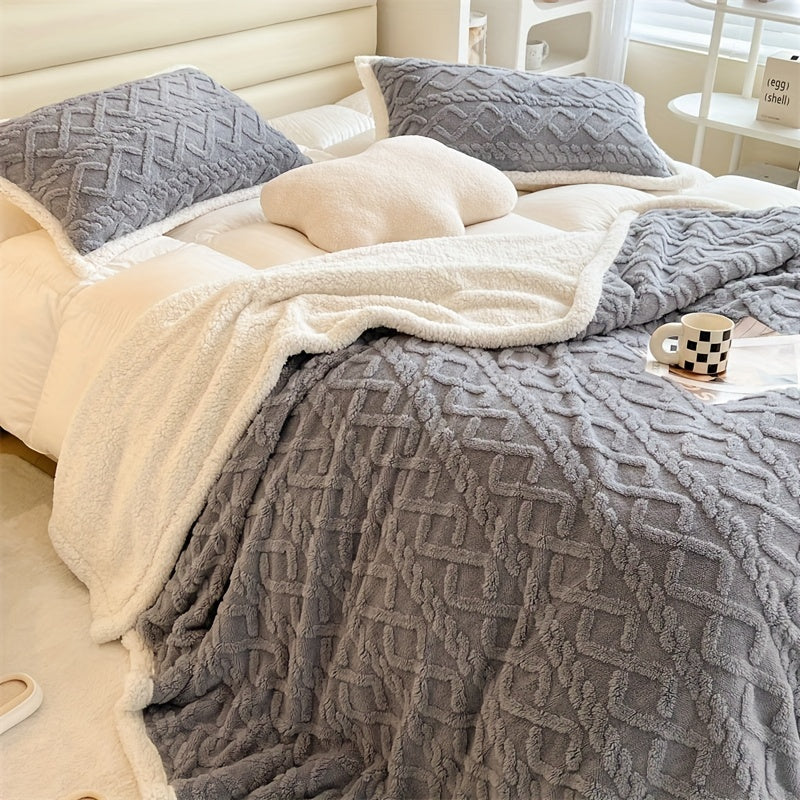 Vintage Luxe Double-Sided Fleece Throw - Winter Essential
