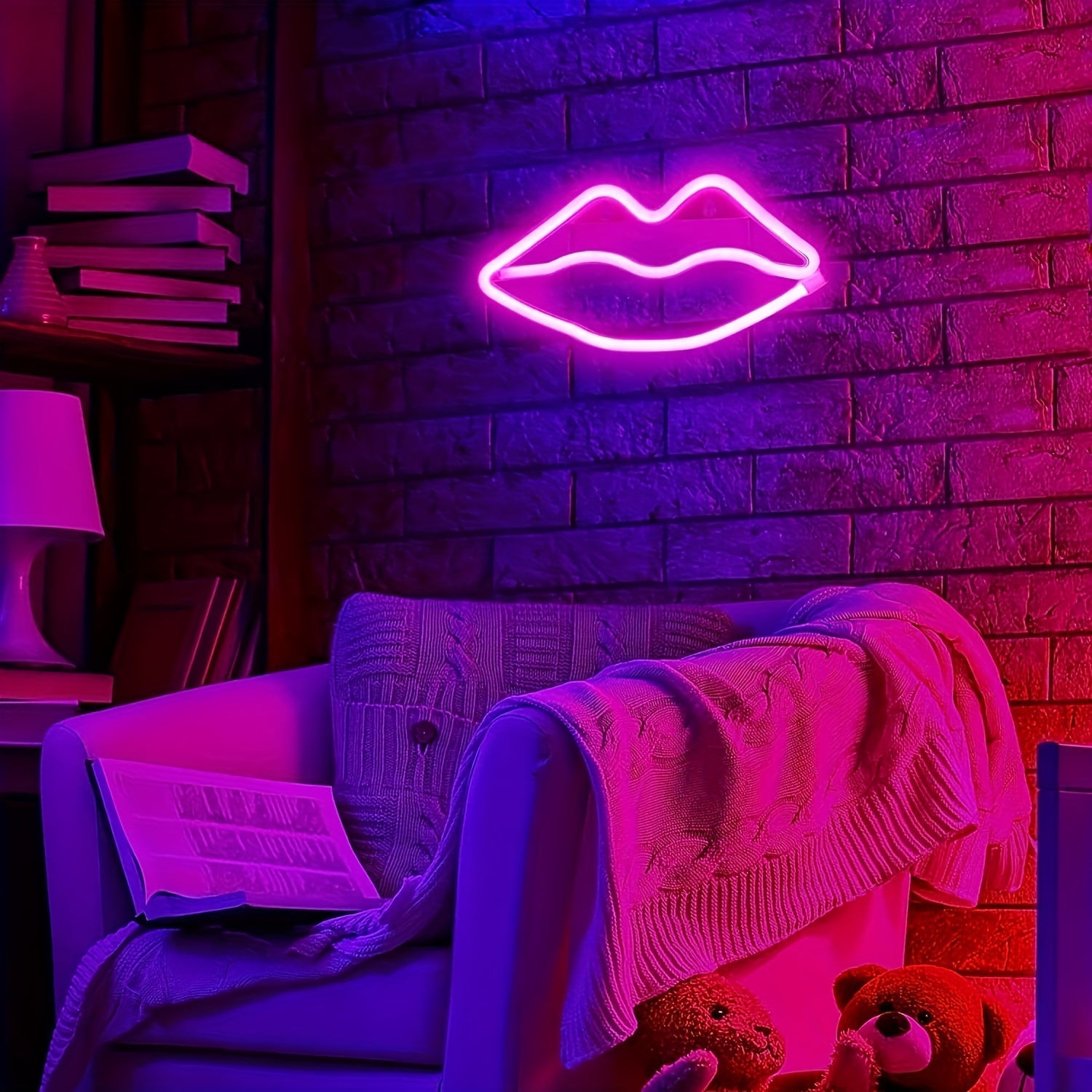 GlowLips - Neon Pink LED Wall Lamp for Valentine's Day