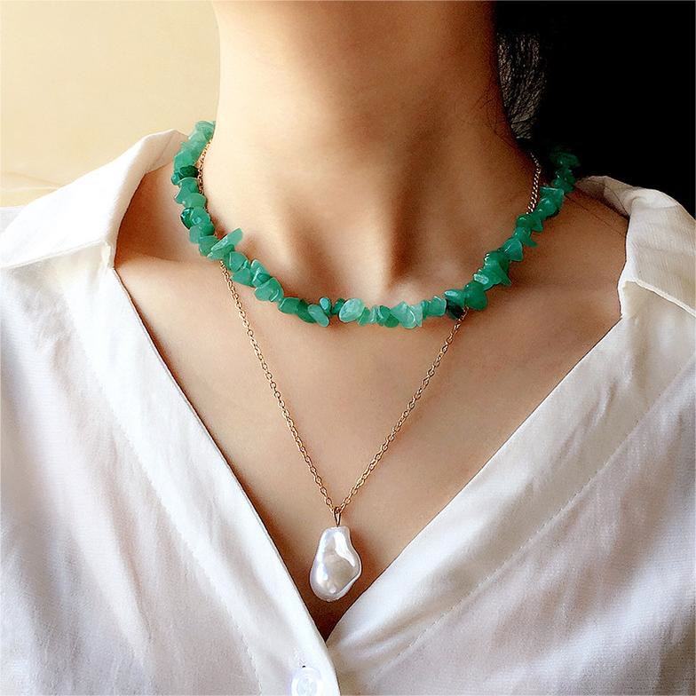 Elegant Polished Crystal Necklace - Lina