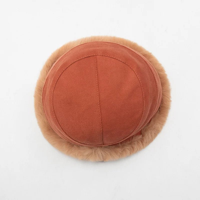 WinterGlow Beanie – Luxurious and Warm Hat for Cold Days